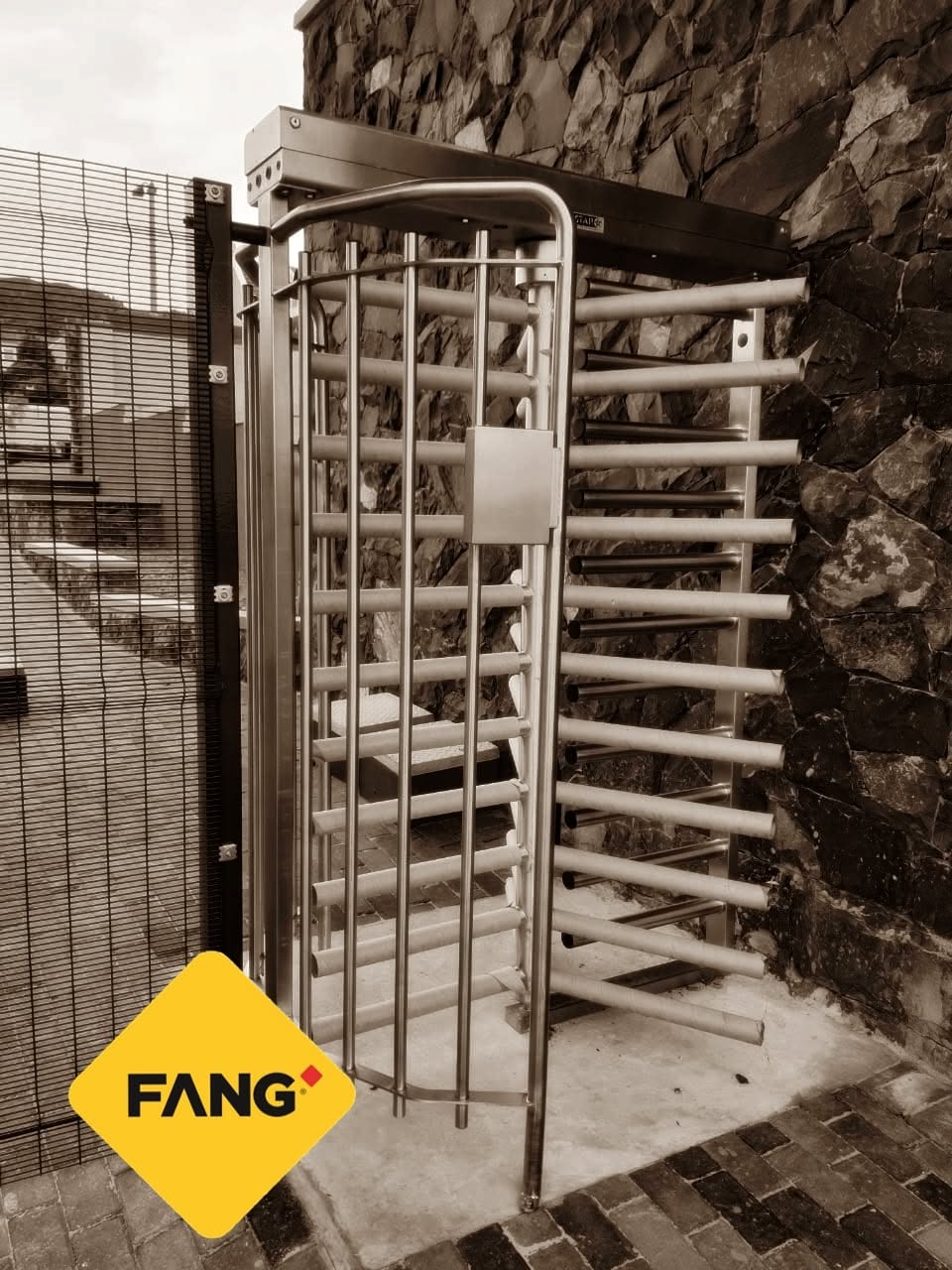 Fences & Guards